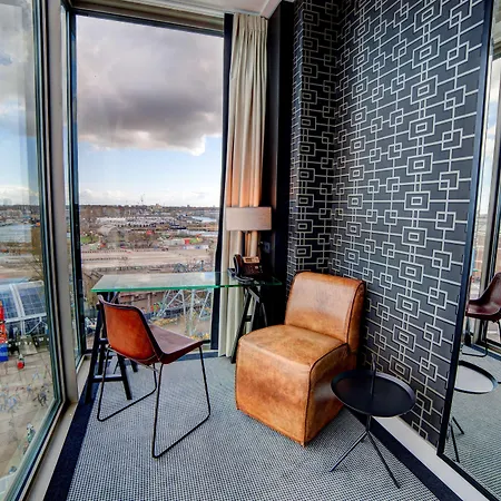 Doubletree By Hilton - Ndsm Wharf