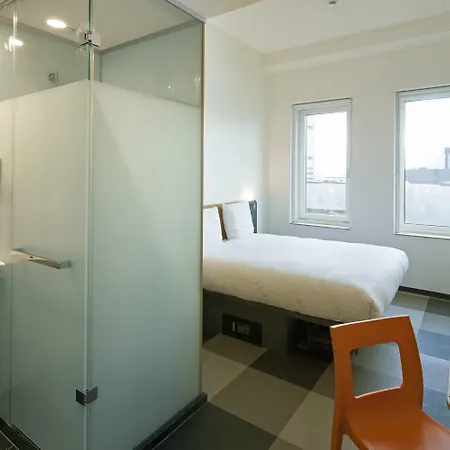 Easyhotel Arena Boulevard Hotel