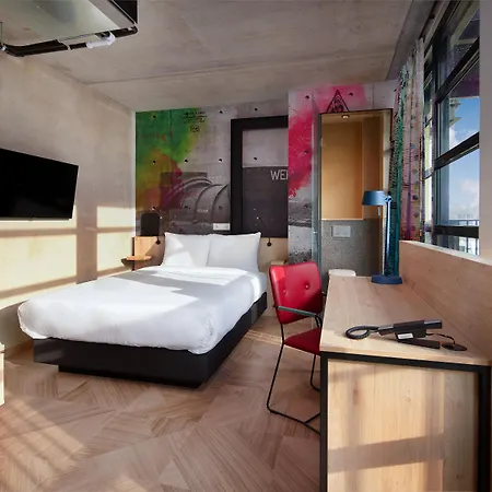 מלון Inntel Landmark 4*