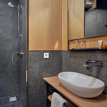 Inntel Landmark 4* אמסטרדם