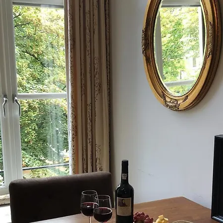Appartement Dutch Masters Short *