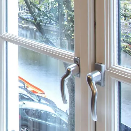 Dutch Masters Short Appartement *