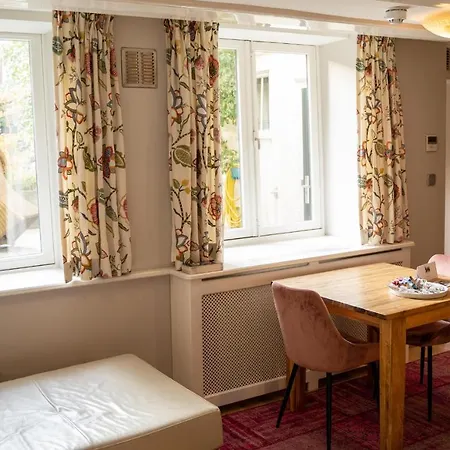 Appartement Dutch Masters Short *
