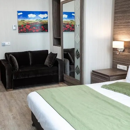 Grand Downtown 4*