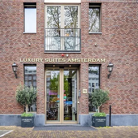 Hotel Luxury