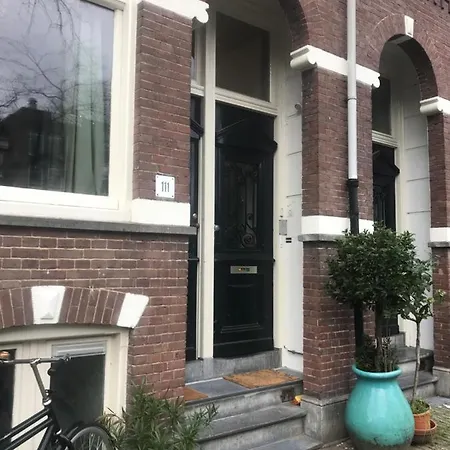 Six * Ámsterdam
