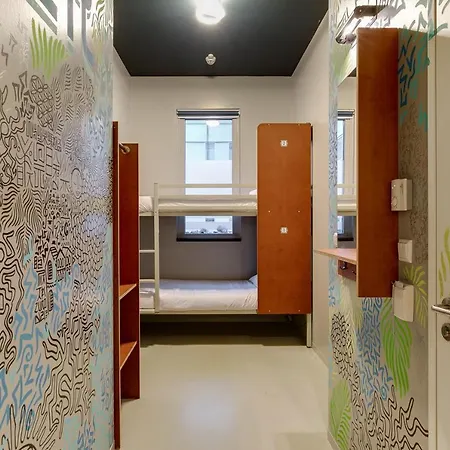 Хостел Clinknoord Hostel *