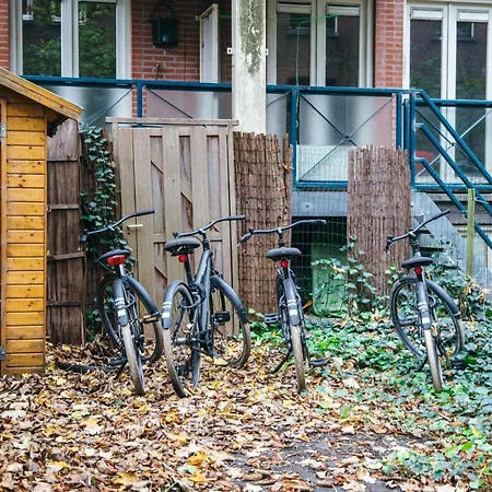 Clinkcoco Hostel Amsterdam