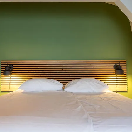 Leidsegracht 2* أمستردام