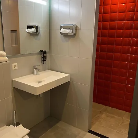 Hotel De Looier 3*