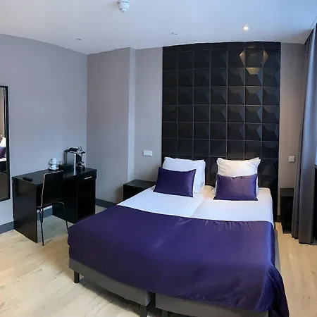Hotel De Looier 3*