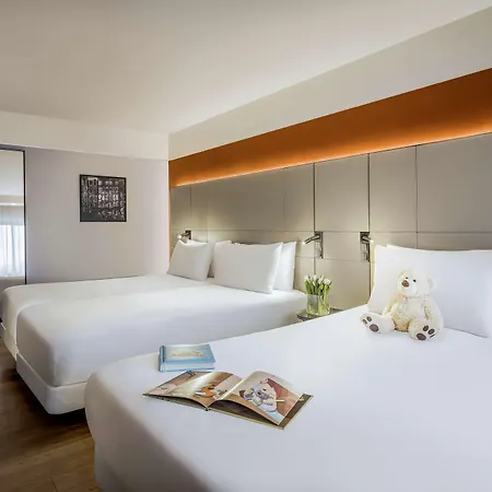 Hotel Anantara Grand Krasnapolsky 5*