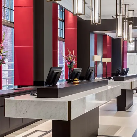 Hotel Anantara Grand Krasnapolsky