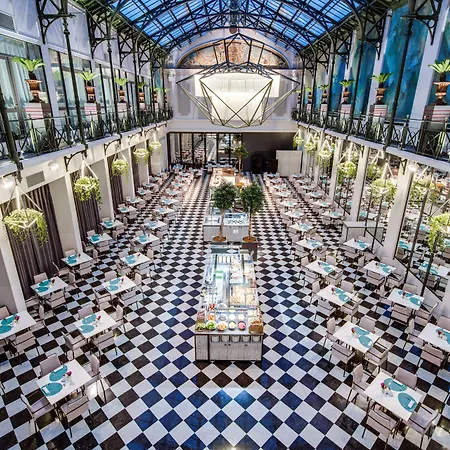 Anantara Grand Krasnapolsky Hotel