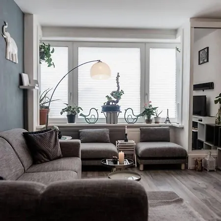 Semesterbostad 2 Double Bed In Sunny House In West
