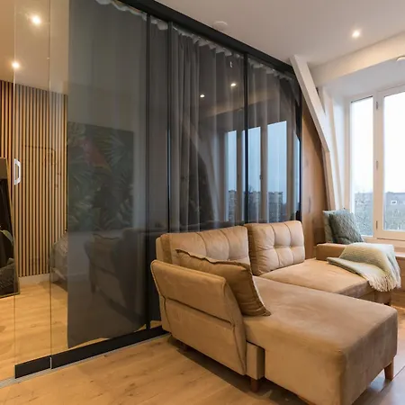 Canal View In The Center Appartement