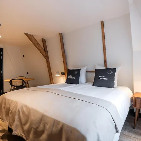 Limehome Leidsekruisstraat Отель