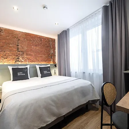 Limehome Leidsekruisstraat Отель