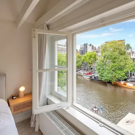 Elegant & Unique Canal House In Famous Canal Area アムステルダム