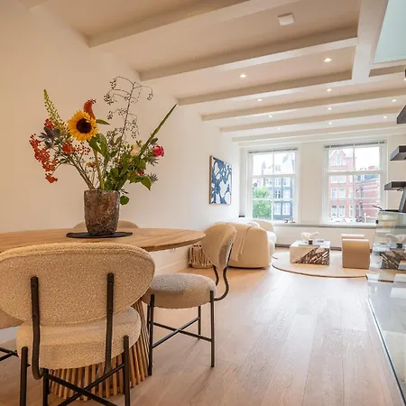 ヴィラ Elegant & Unique Canal House In Famous Canal Area
