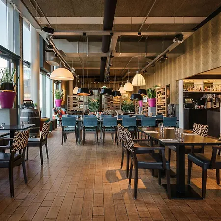Doubletree By Hilton - Ndsm Wharf Amsterdam
