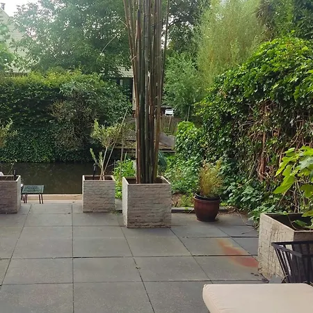 Canal Garden Staywell Lägenhet *