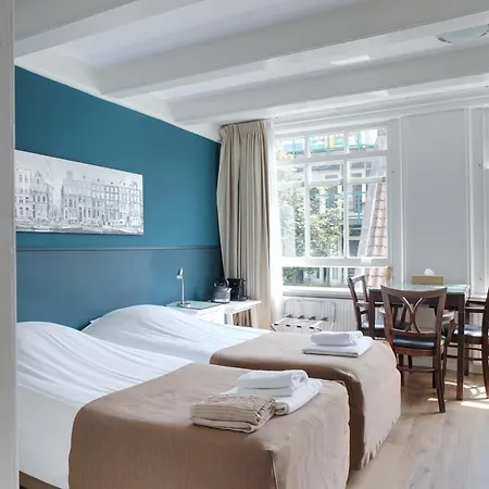 Prinsenhof Hotel 4*