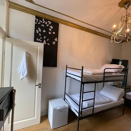 Rembrandt Square Center 3* Amesterdão