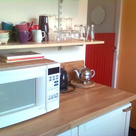 Apartament 99 *