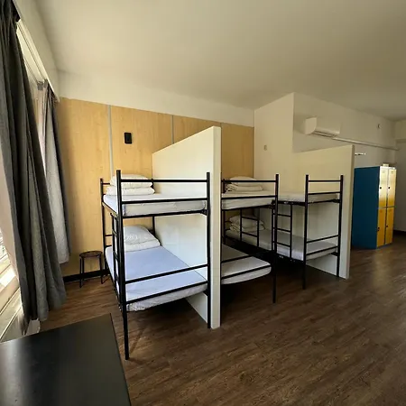 Hostel Xplore