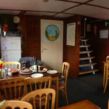 Intersail - Avontuur Ostello
