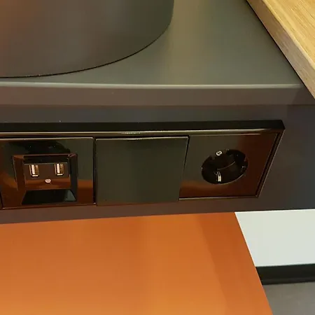 Easyhotel Arena Boulevard 2* Amsterdam