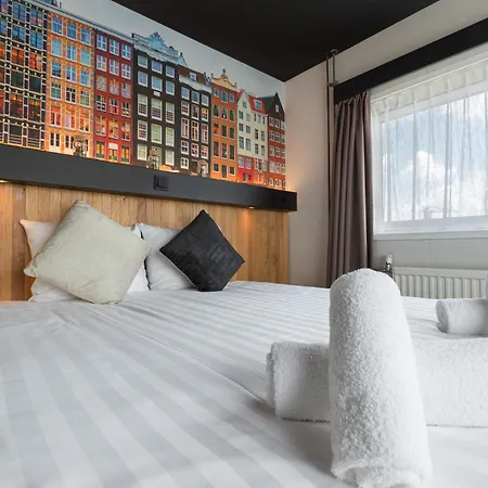 Botel Hotel