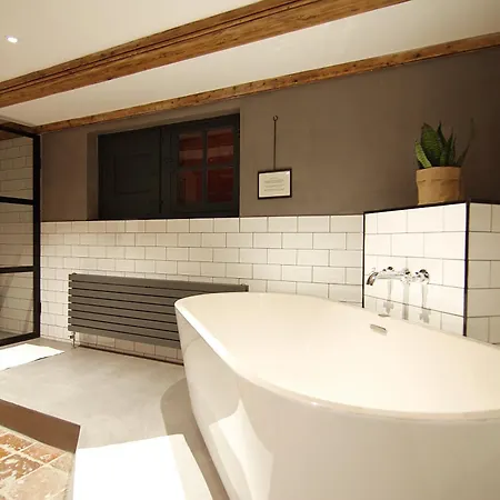 Authentic - De Vergulden Eenhoorn 4*