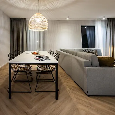 Apart Otel Numa Docklands 4*