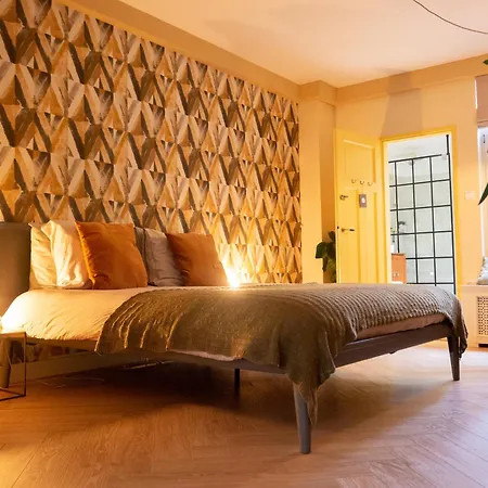 117 Bed and breakfast