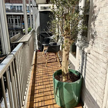 Апартаменты Modern And Light In Amsterdam-west