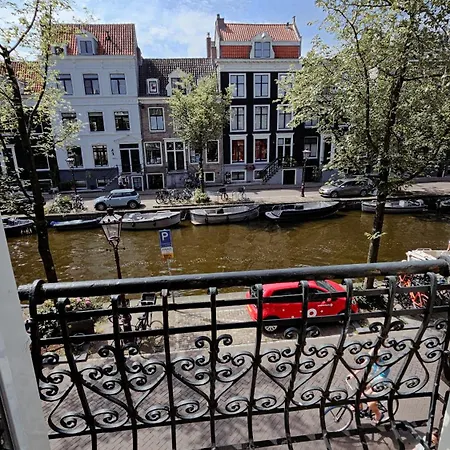Frühstückspension The Black Beauty Private With Canal View From 1799