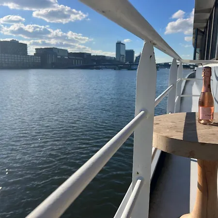 Stunning Boat With A View Botel