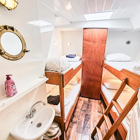 Hotel Hotelboat