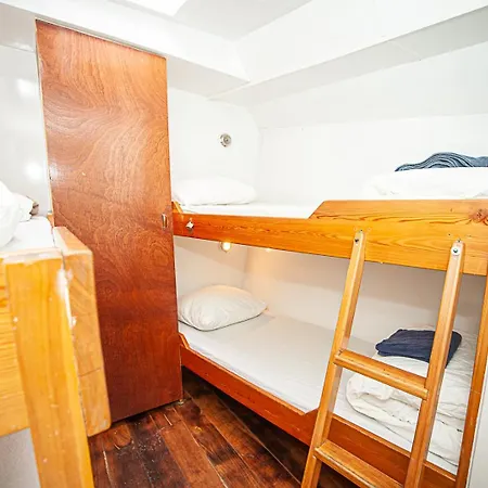 Hotelboat Hotel *