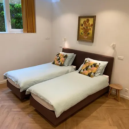 Goodnight Lovely In Centre-private-quiet-luxurious Bed & Breakfast *