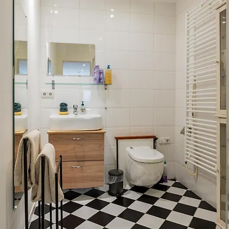 With Private Bathroom Near Vondelpark * أمستردام