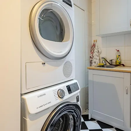 With Private Bathroom Near Vondelpark فندق مبيت وإفطار أمستردام