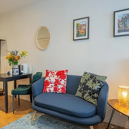 With Private Bathroom Near Vondelpark فندق مبيت وإفطار أمستردام