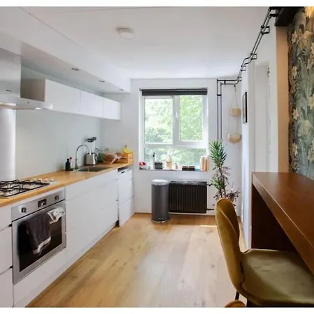 Leuk Gezellig In Het Levendige Oost Apartamento Ámsterdam