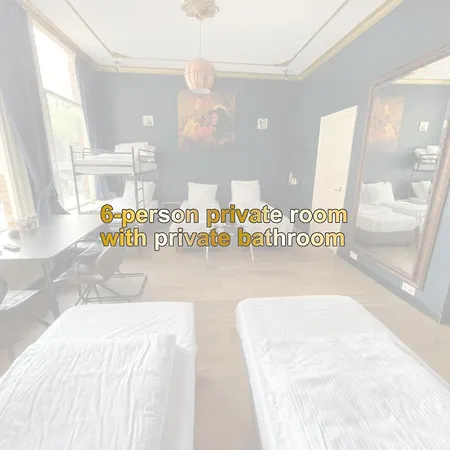 Rembrandt Square Center 3*