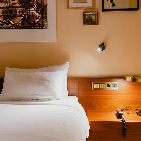 Hotel Mercier 4*