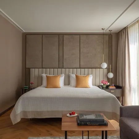Hotel Anantara Grand Krasnapolsky