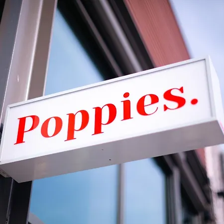 Hotel Poppies